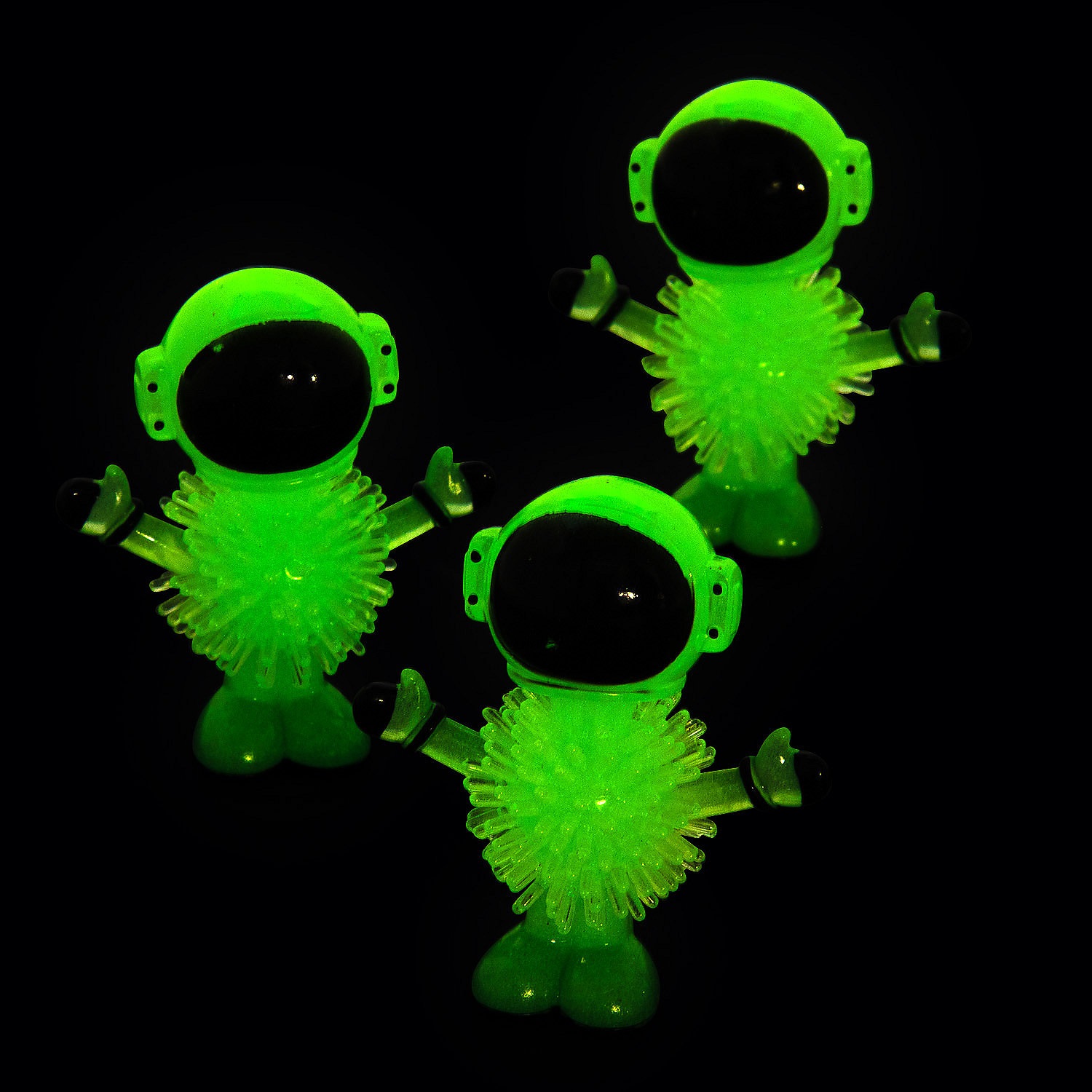 glow-in-the-dark-space-astronaut-porcupine-characters-12-pc-_13980610