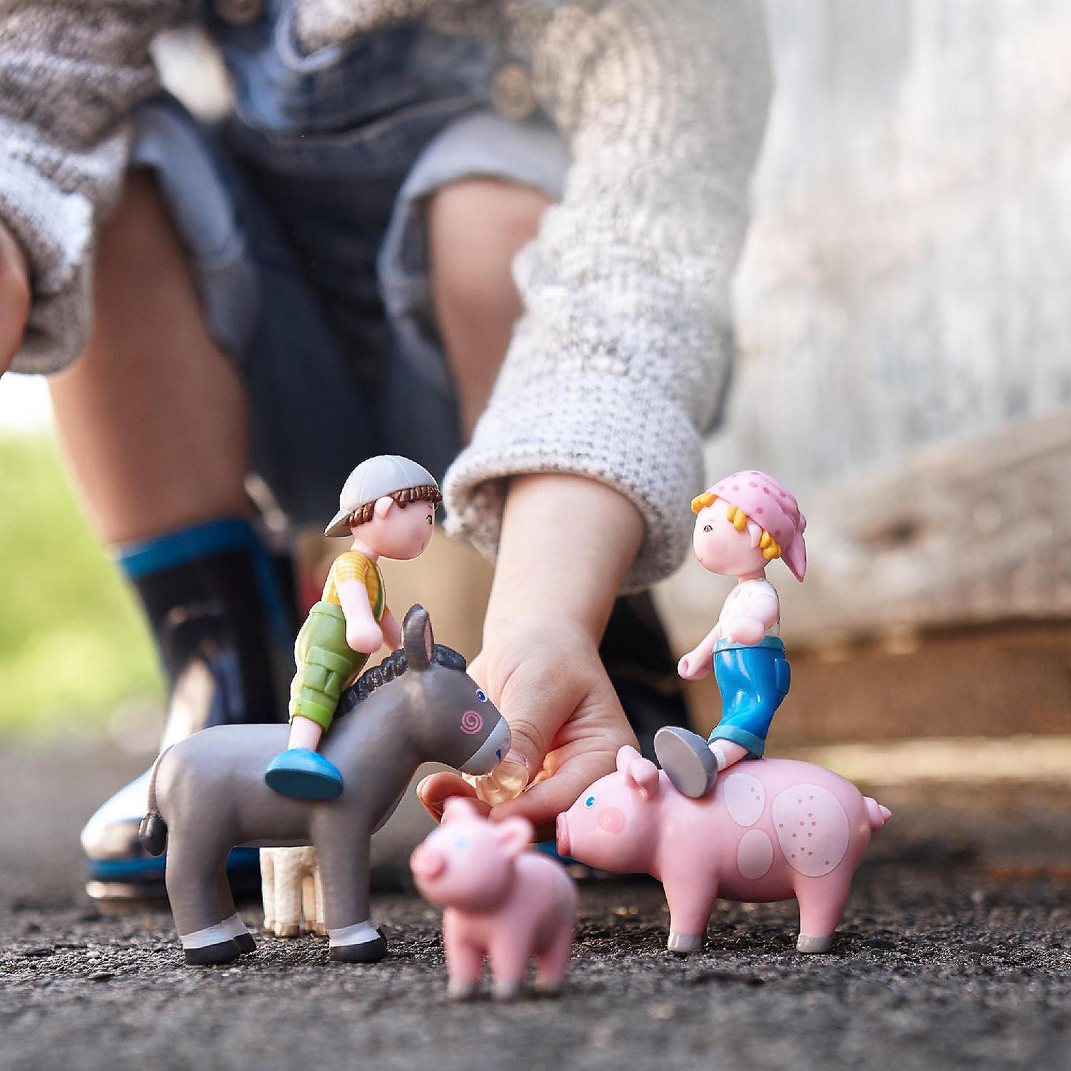 haba-little-friends-donkey-3-75-farm-animal-toy-figure_14237460-a01$NOWA$