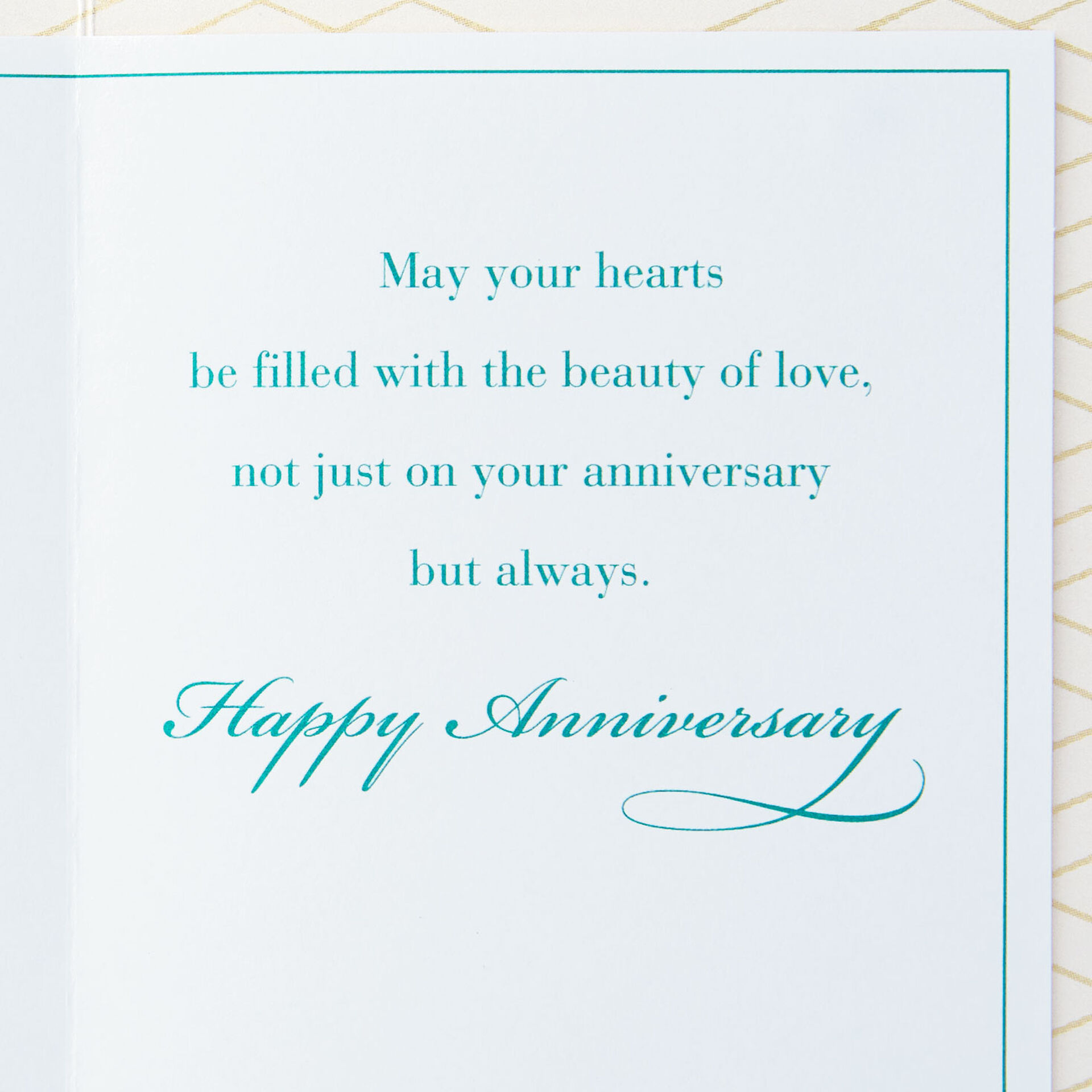 Beauty-of-Love-Anniversary-Card_399AVY3058_02