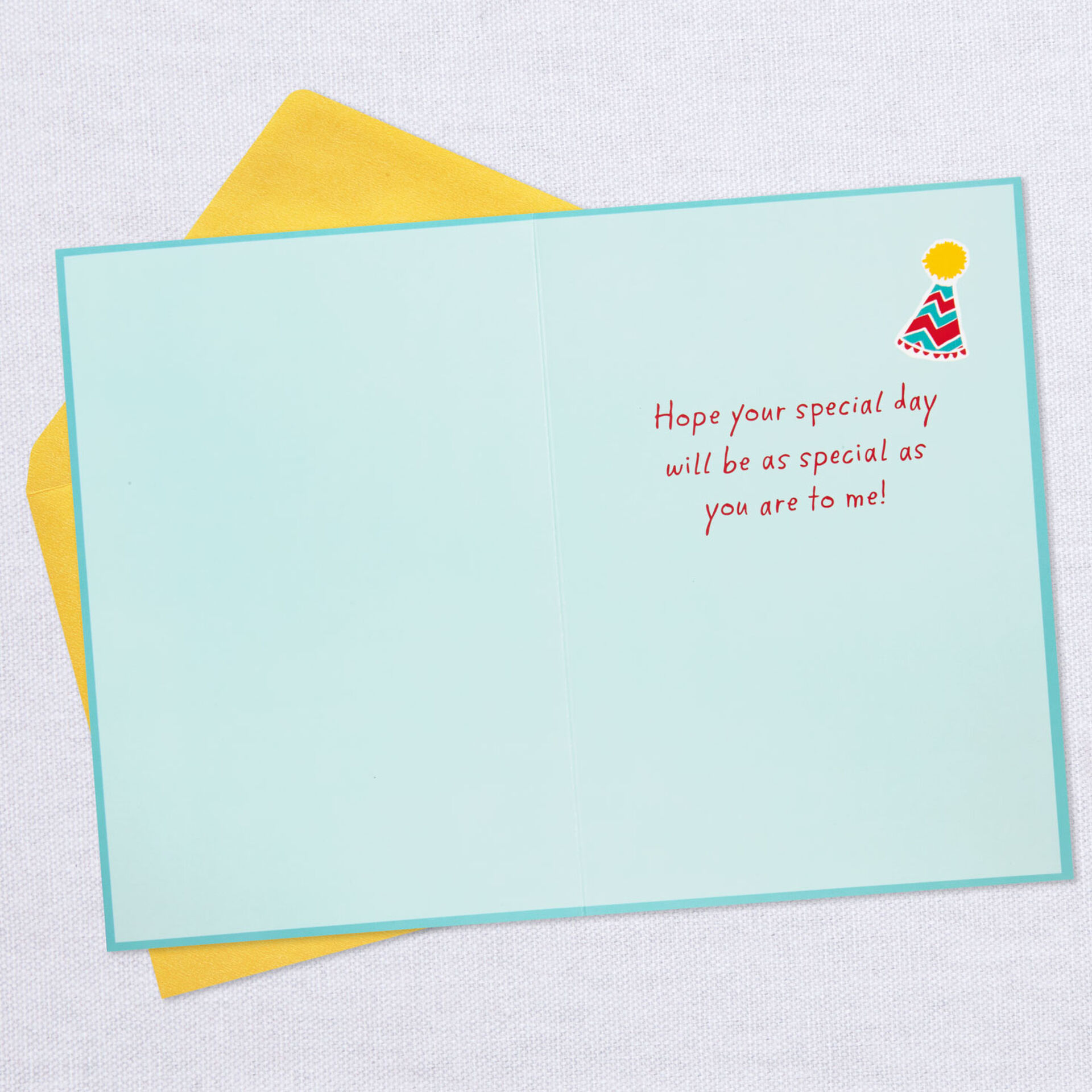 Bulldog-in-Party-Hat-Birthday-Card-for-Friend_200SUV2018_03