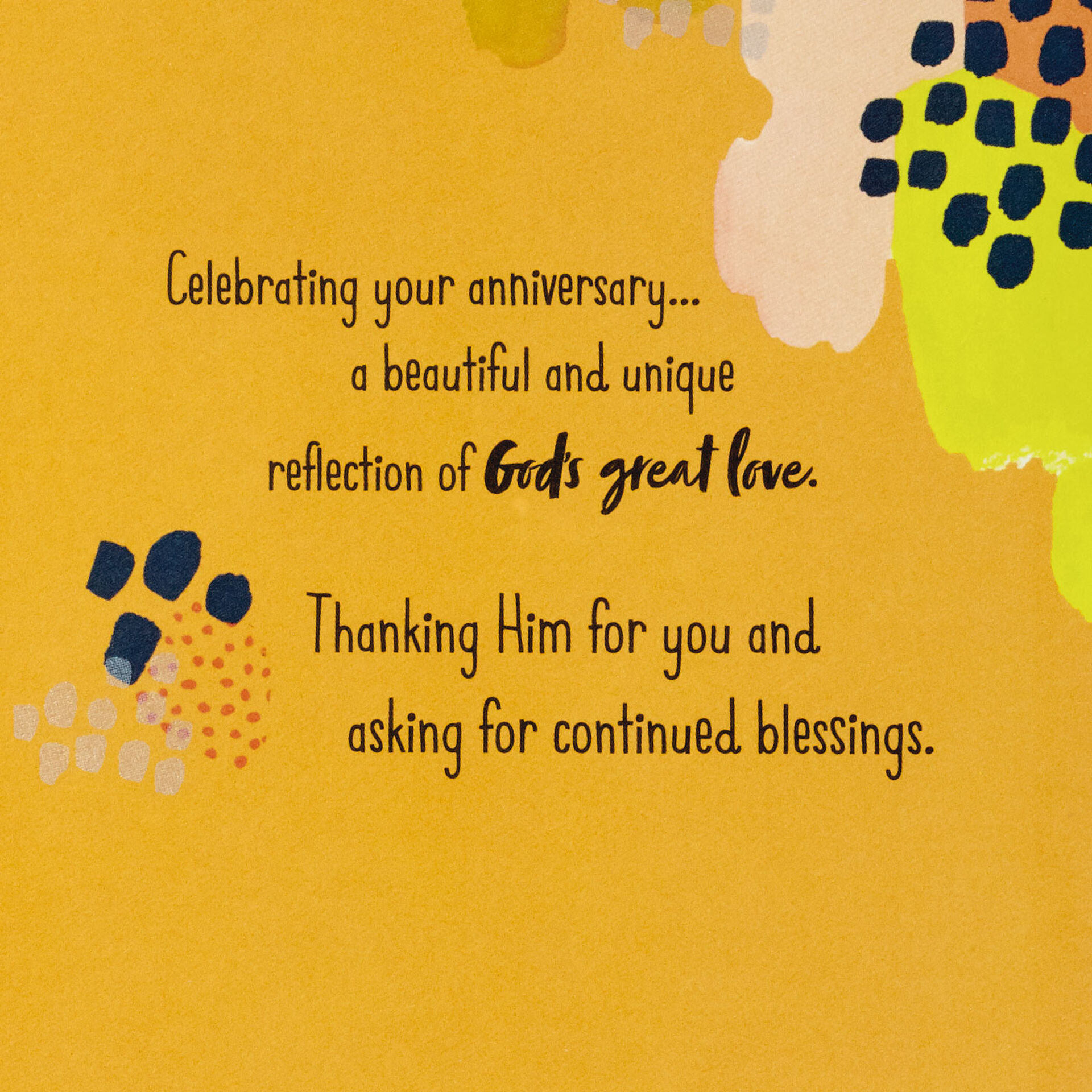 Couple-Viewing-Museum-Painting-Anniversary-Card_399CEY2237_02