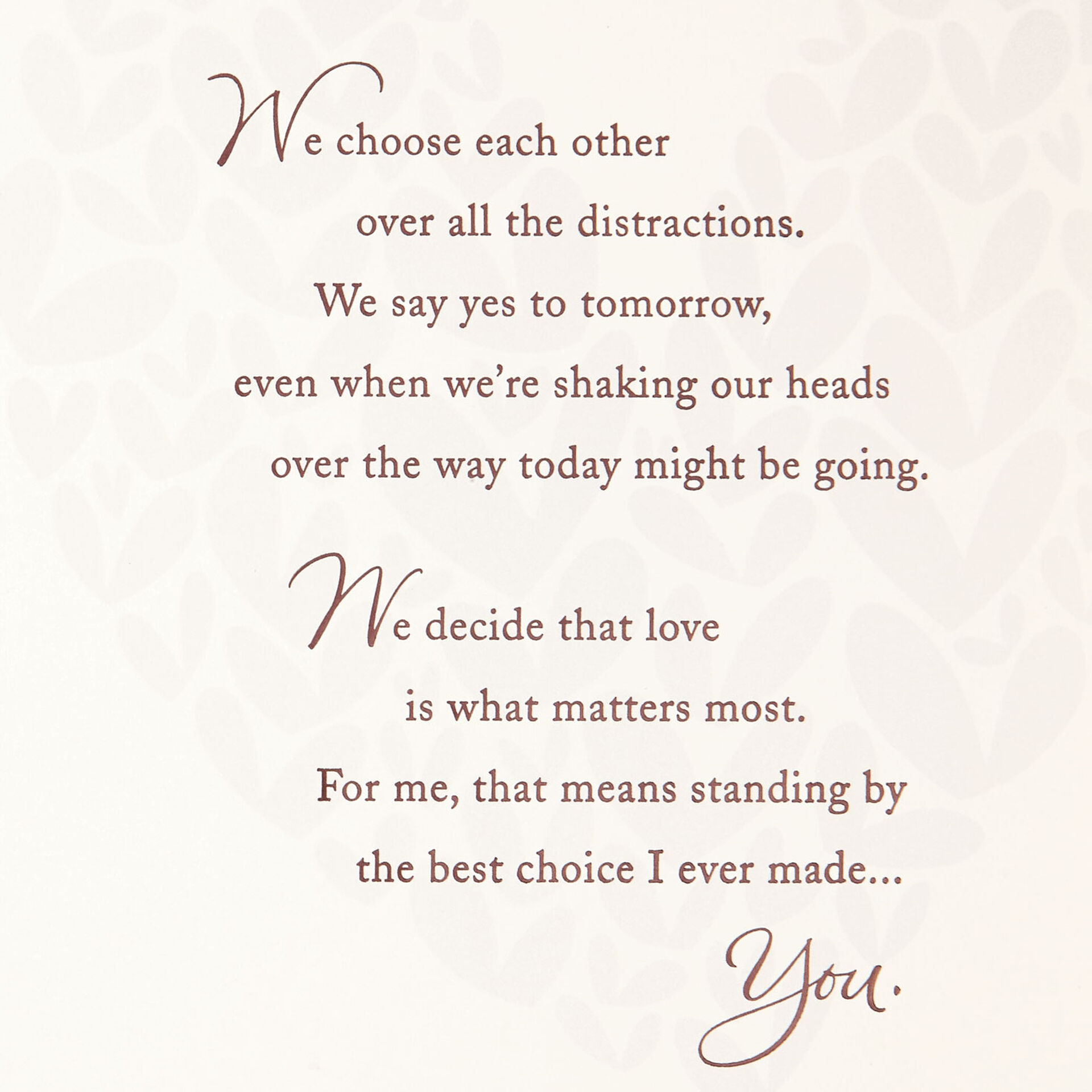 Couple-Walking-on-Beach-Anniversary-Card_559AVY2684_03