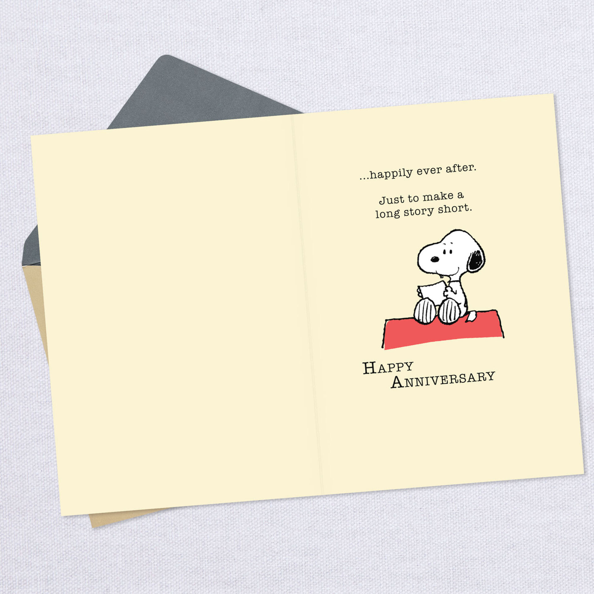 Peanuts-Snoopy-With-Typewriter-Anniversary-Card_299AVY2928_03