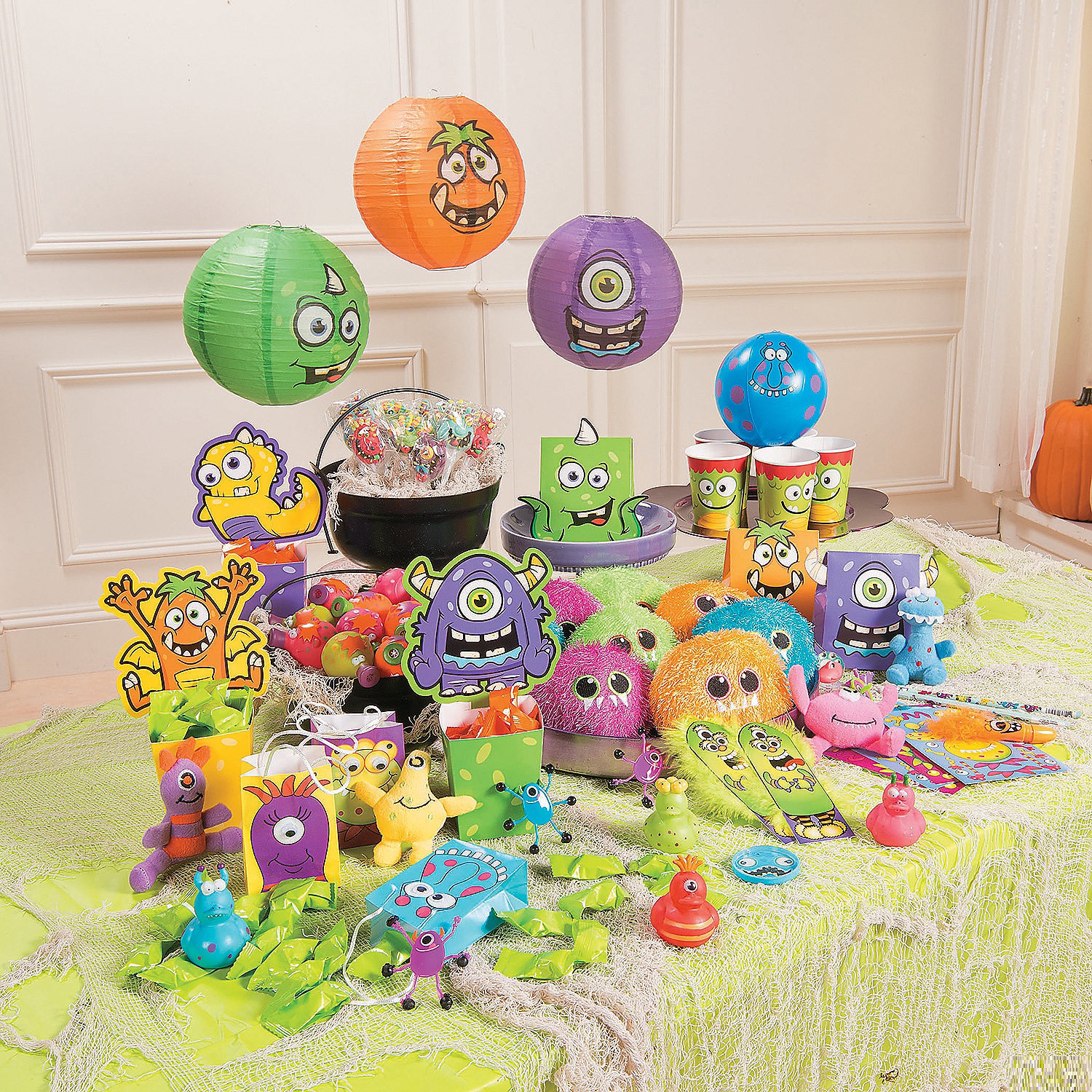 colorful-stuffed-hairball-characters-12-pc-_6_1708-a01
