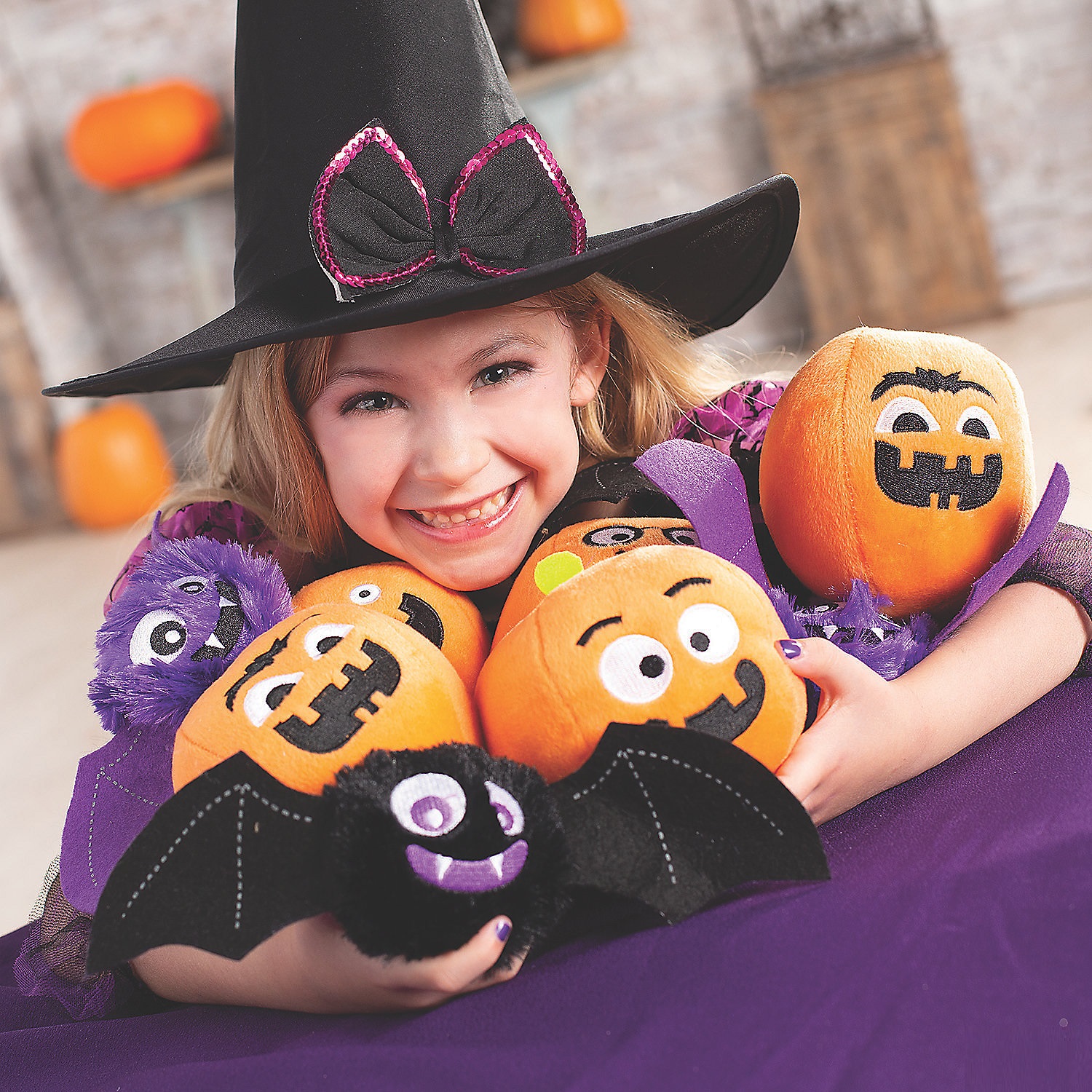 halloween-mini-round-stuffed-pumpkins-12-pc-_13846544-a02