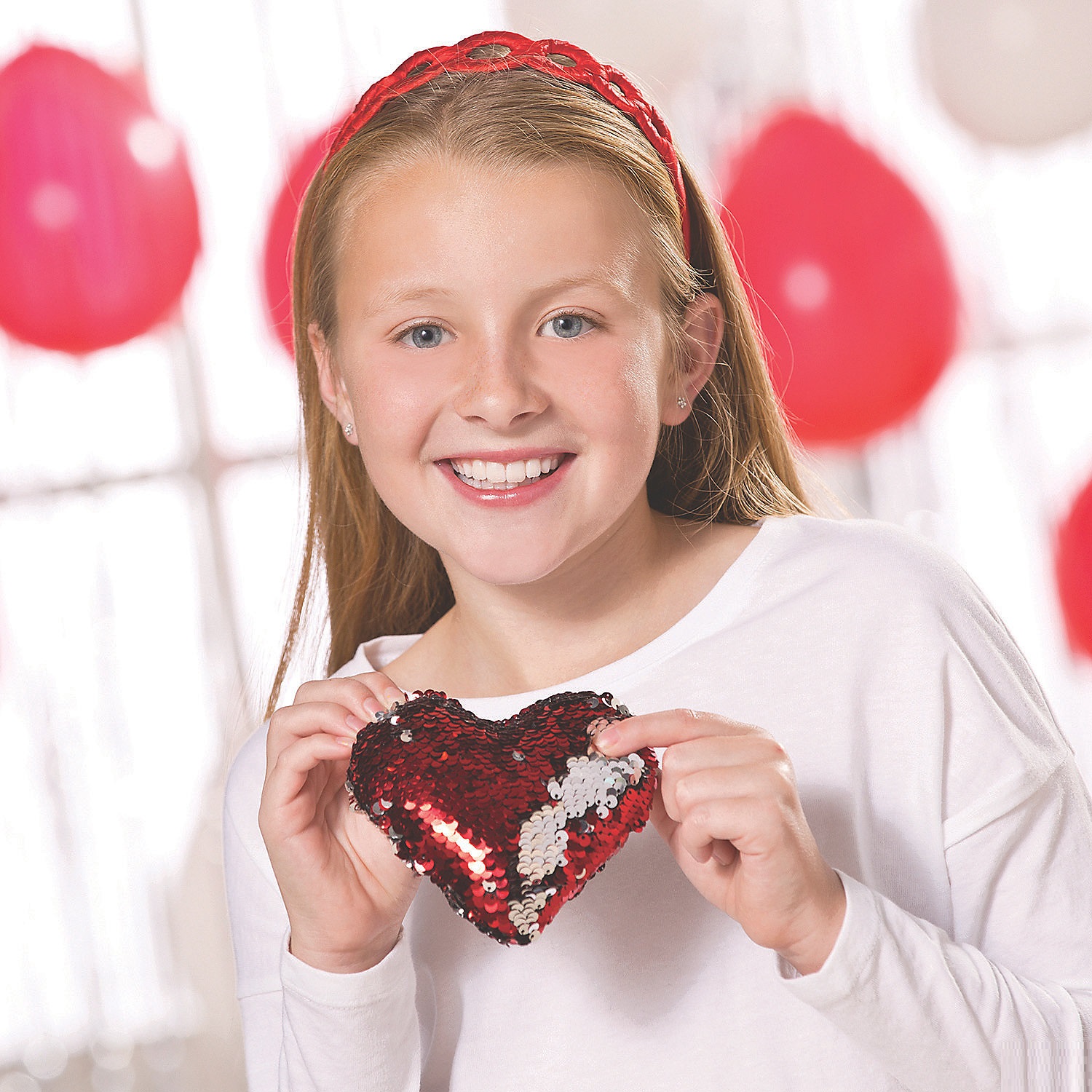 valentine-red-and-silver-reversible-sequin-stuffed-hearts-12-pc-_13784197-a01