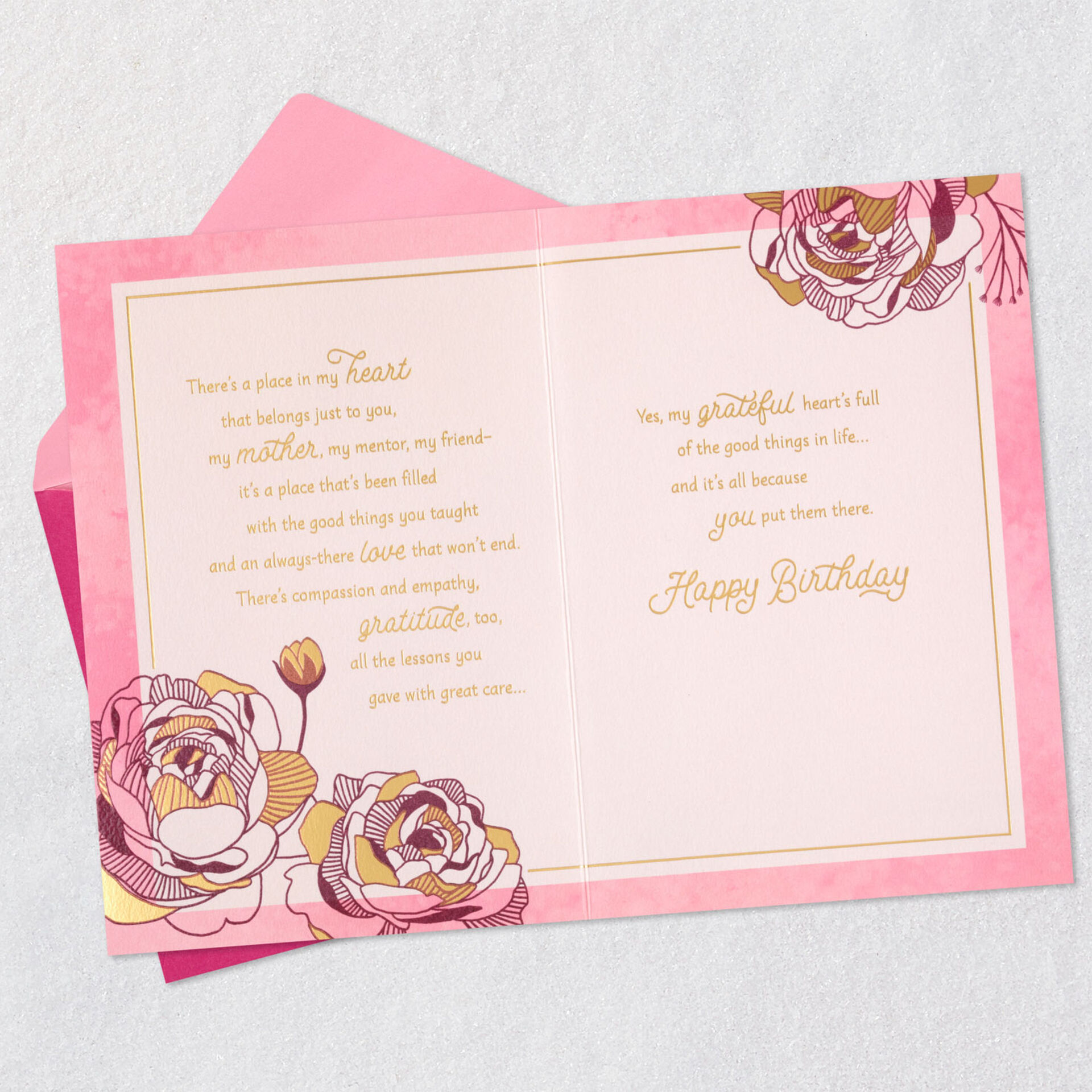 Birthday-Card-for-Mom-With-HeartShaped-Decoration_899FBD6003_04