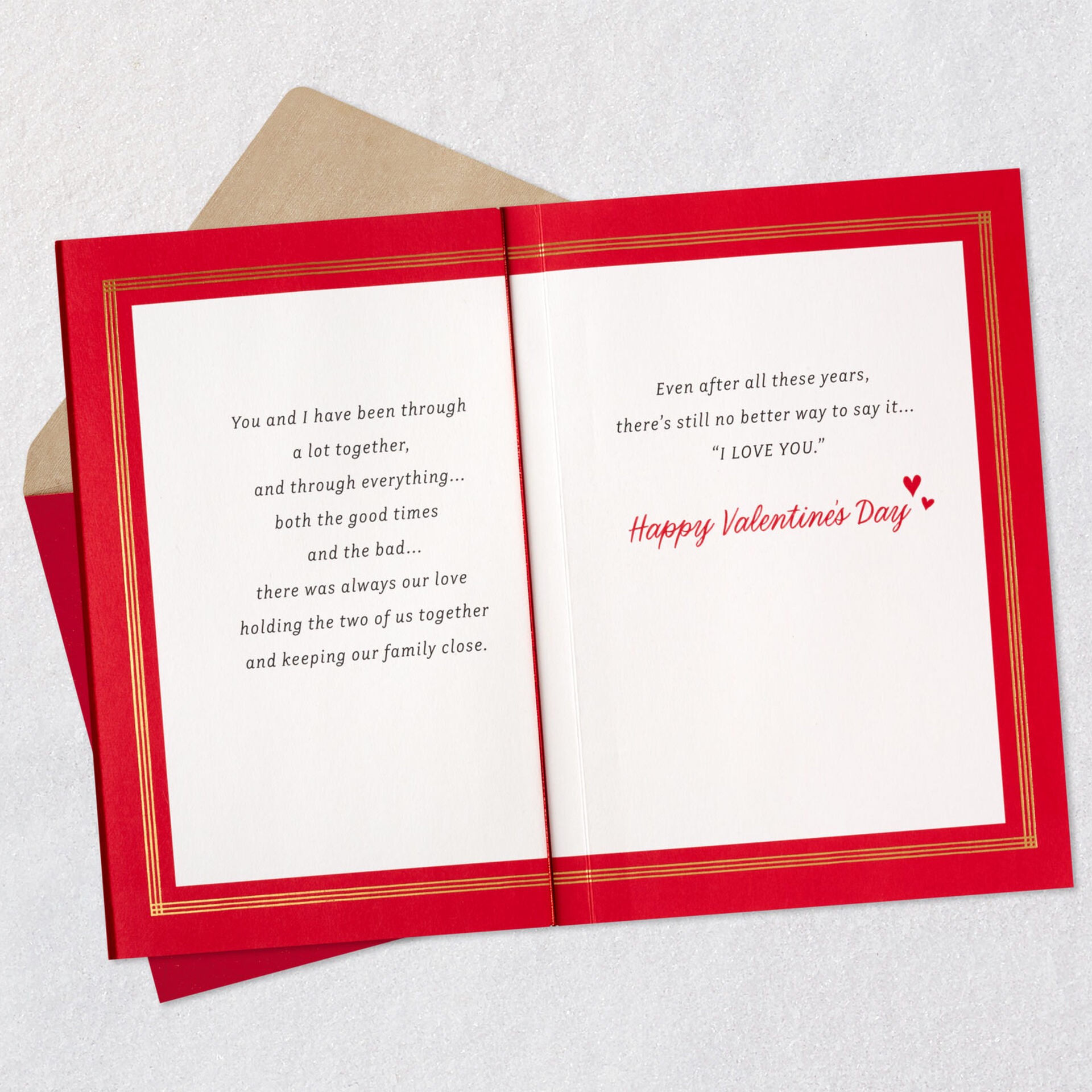 Couple-on-Beach-Husband-Valentines-Day-Card_599VEE7596_04