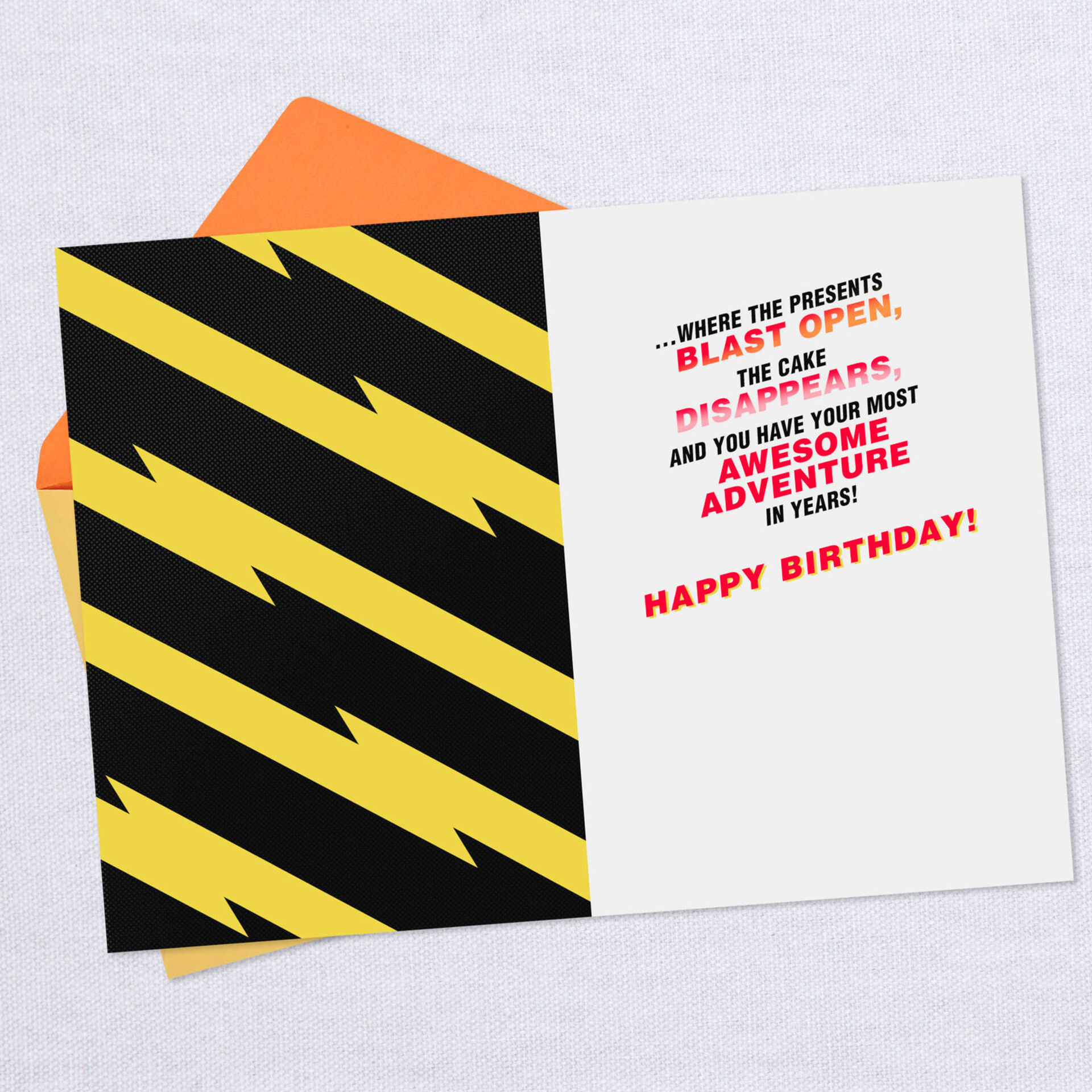 DisneyPixar-The-Incredibles-Family-Birthday-Card_299HKB5762_03