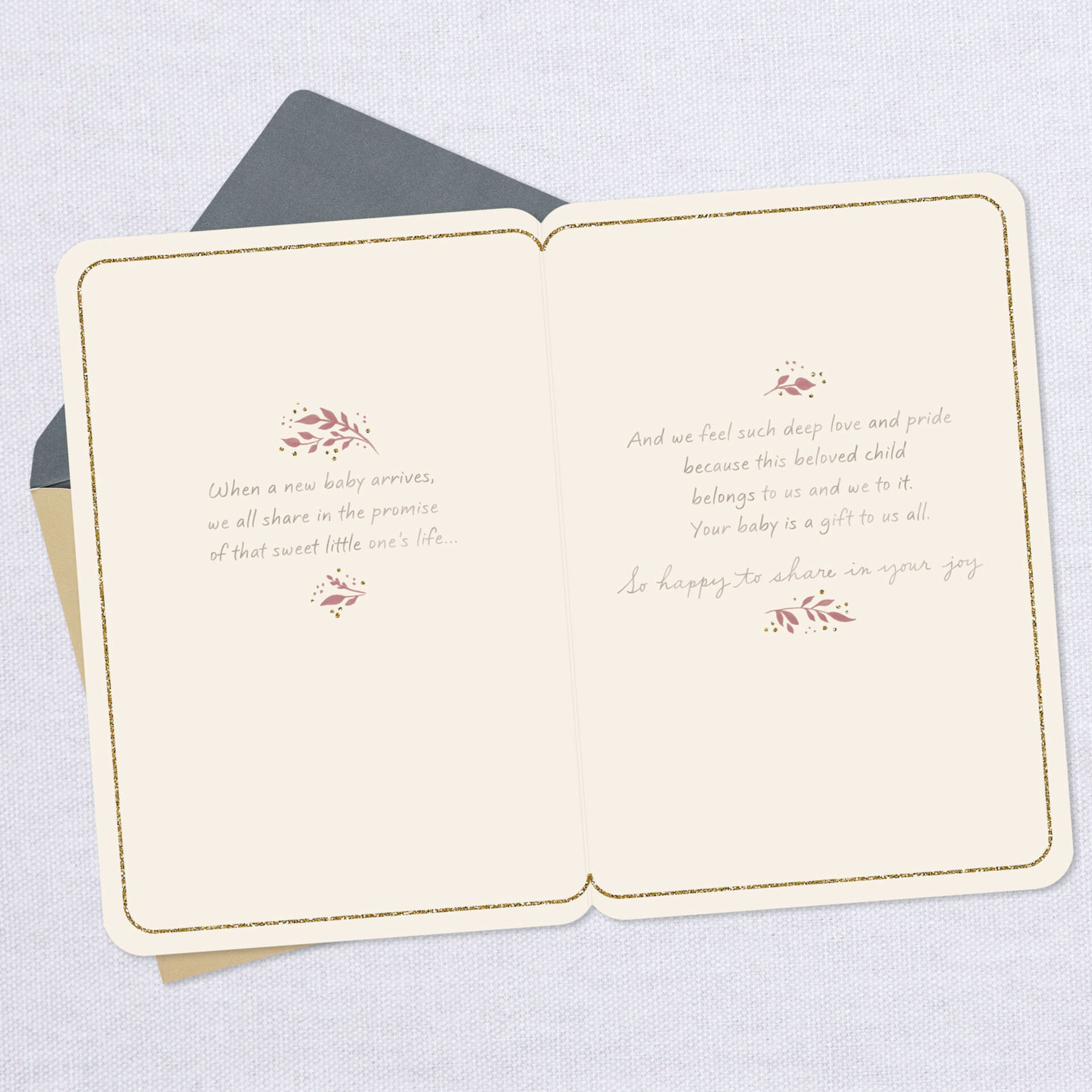 Family-Celebrating-New-Baby-Congratulations-Card_359MHF1089_03
