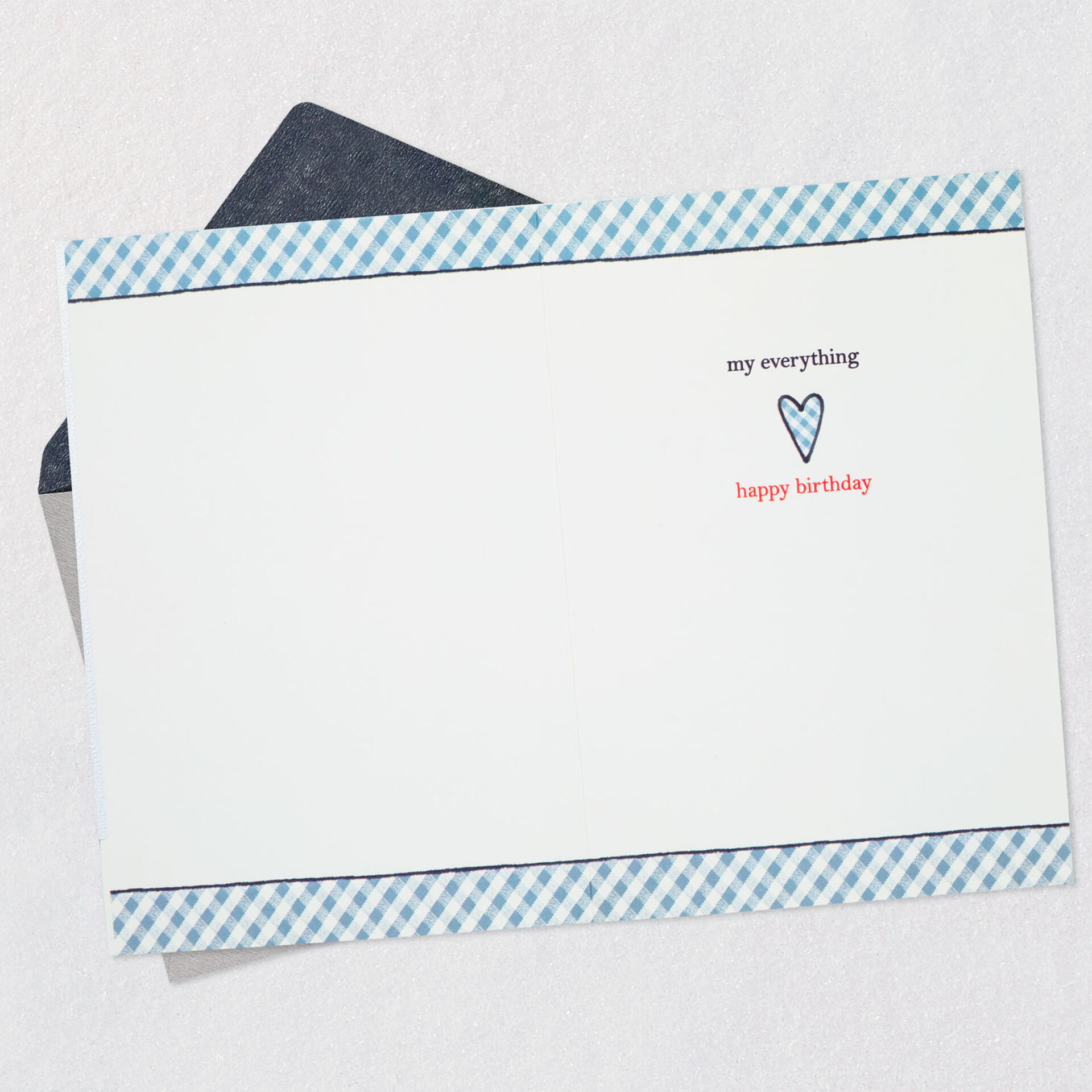 Hearts-Romantic-Birthday-Card_399MAN3960_03