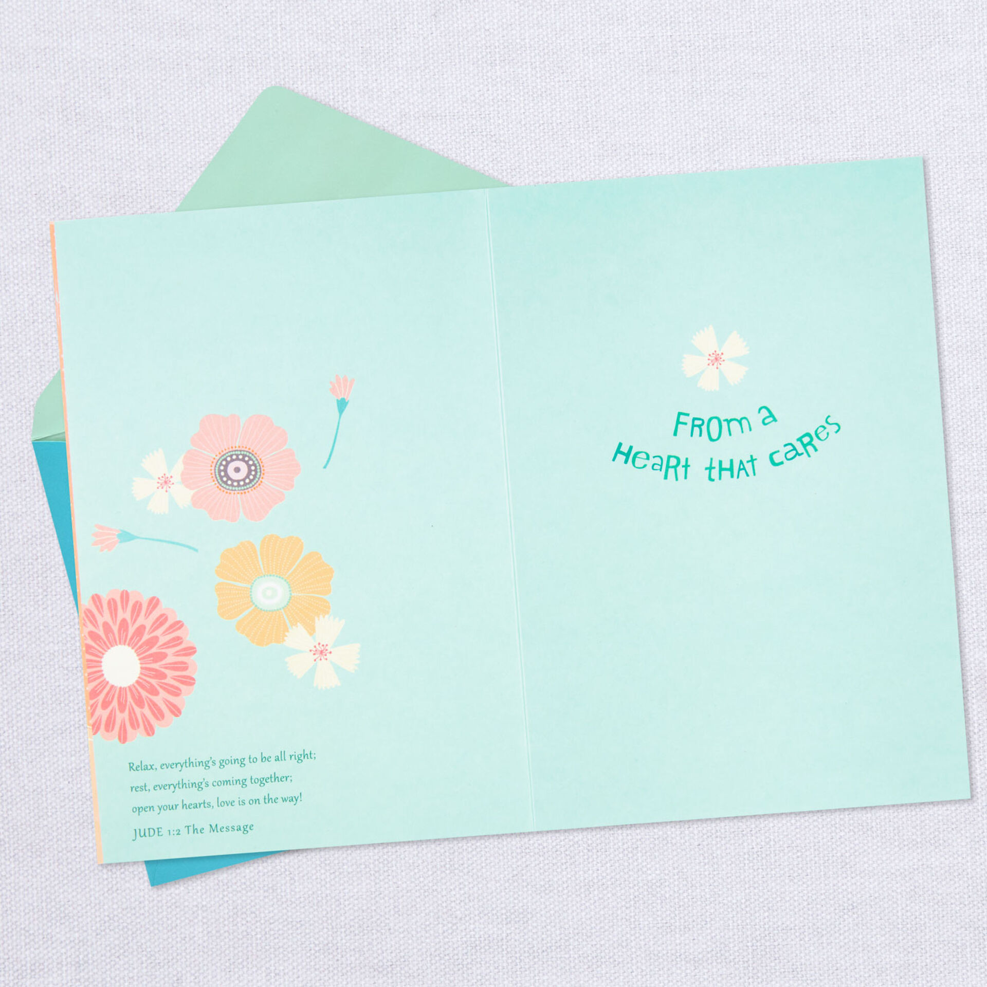 Hugs-and-Prayers–Encouragement-Card_399CEY2449_03