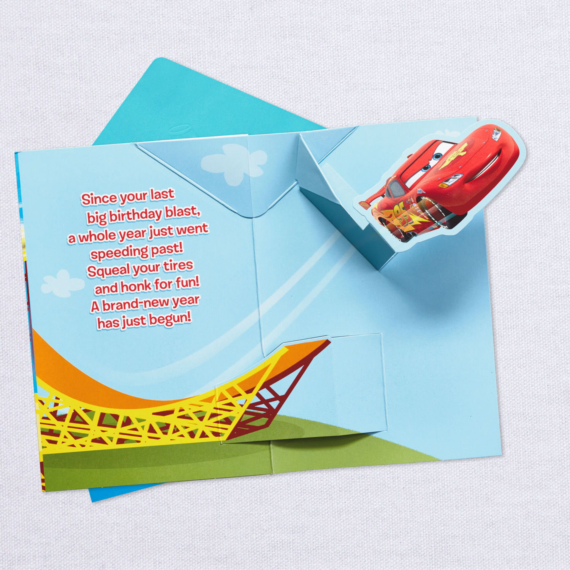 Lightning-McQueen-Birthday-Card_399HKB5613_03