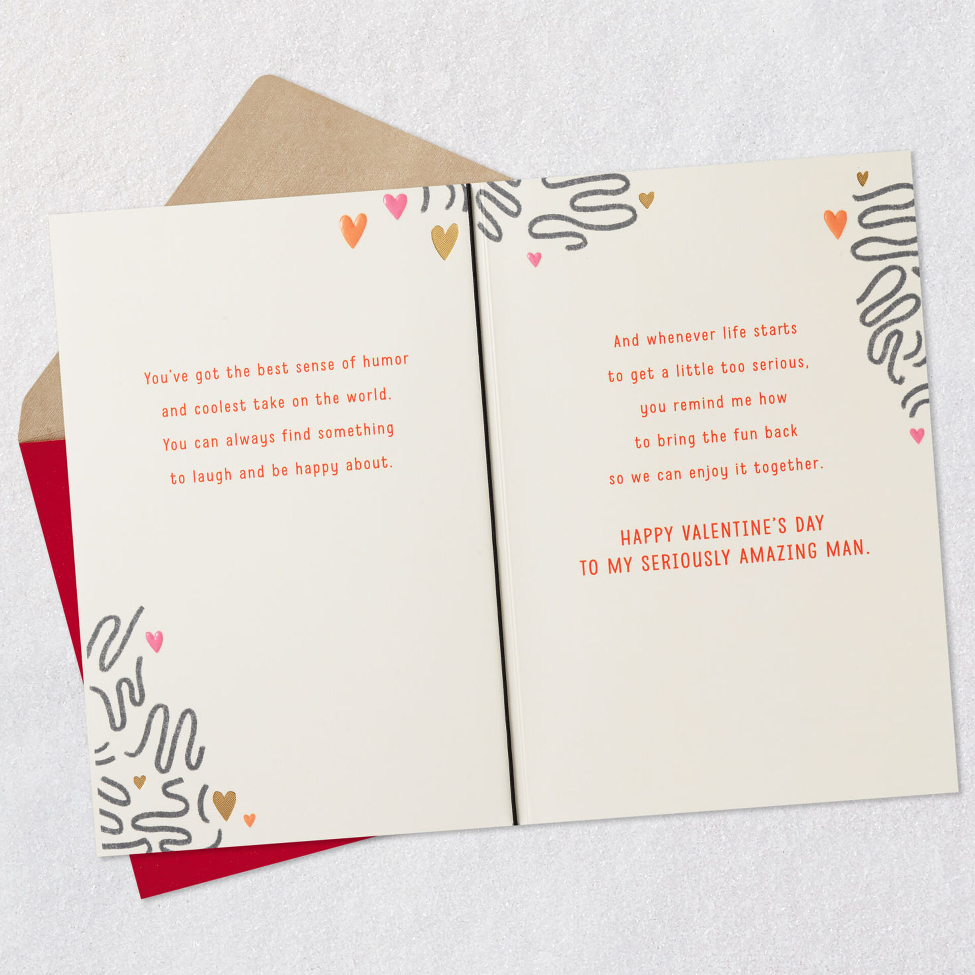 Modern-Heart-Graphics-Valentines-Day-Card-for-Him_699VEE8659_04