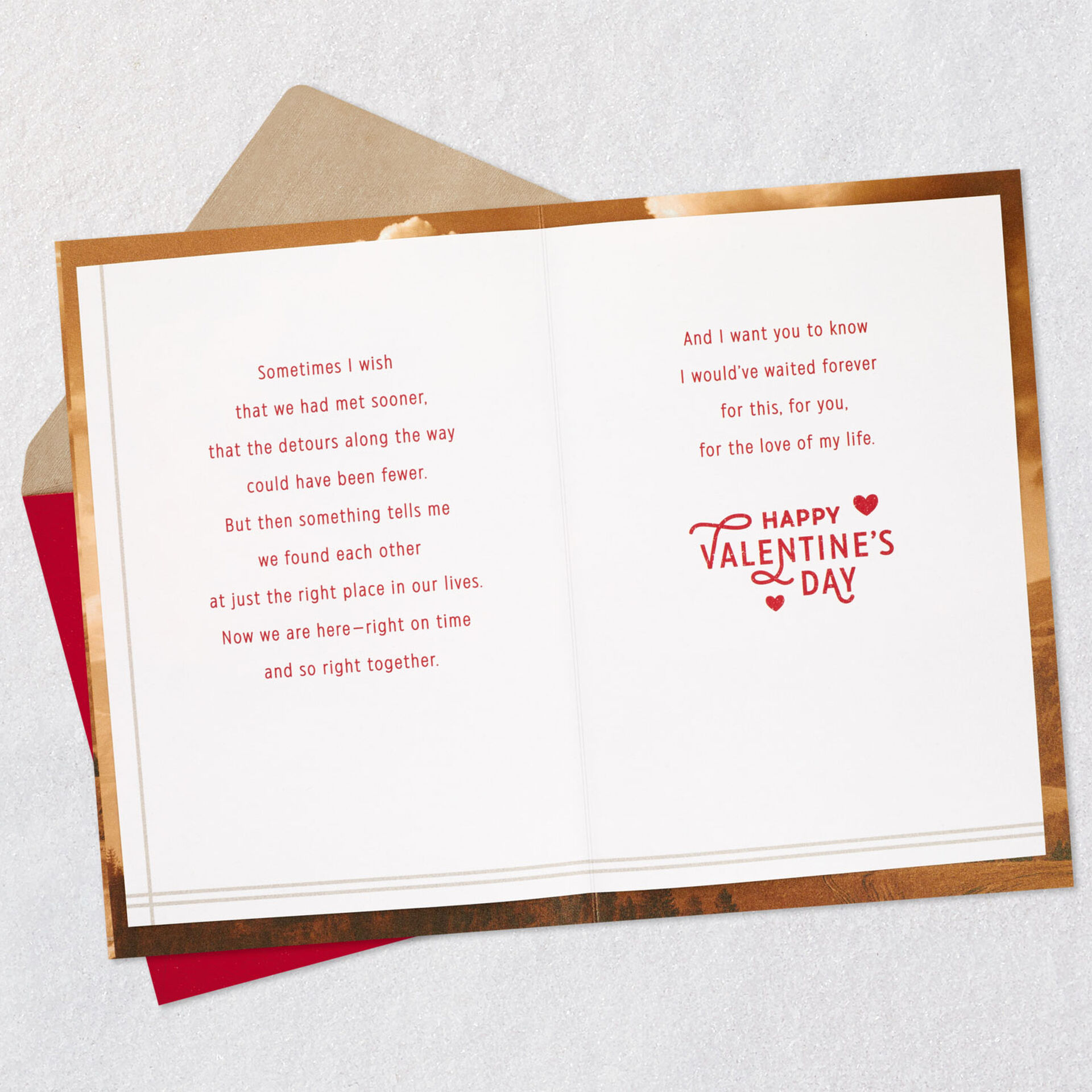 Mountain-Landscape-Romantic-Valentines-Day-Card_759VEE8357_04