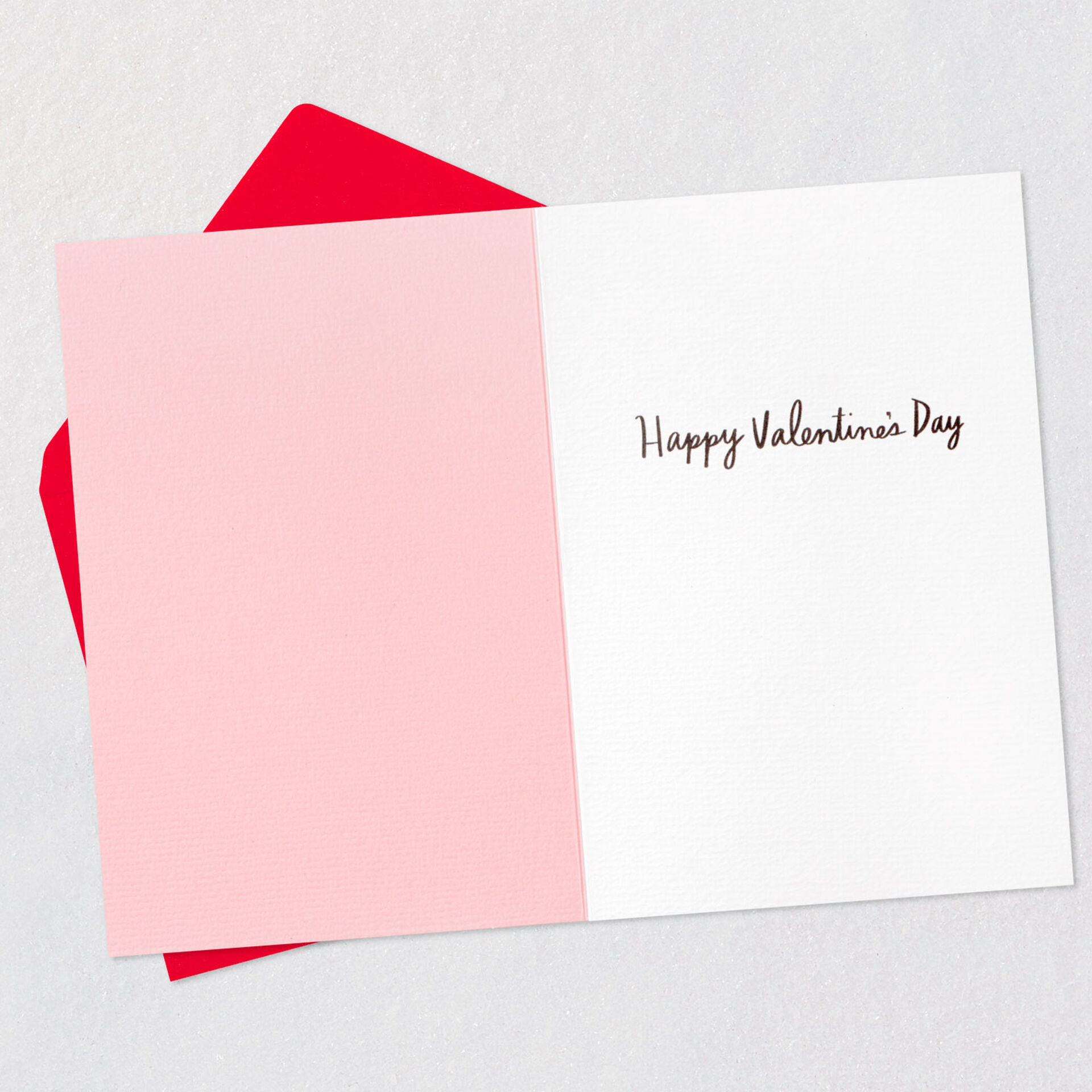 Pink-and-Red-Heart-Pattern-Valentines-Day-Card_499V6936_03