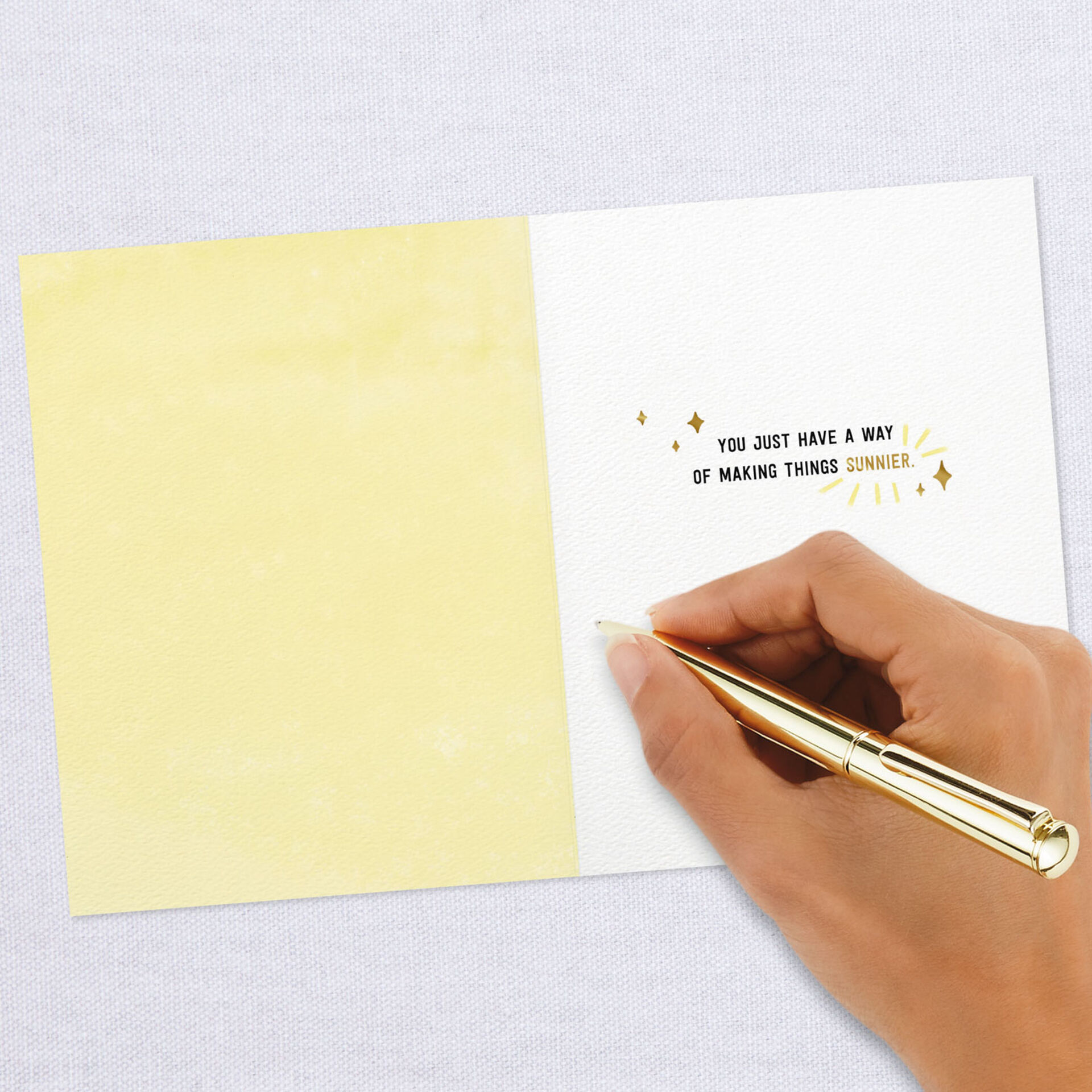 Smiling-Sun-Thinking-of-You-Card_499HRD3004_06