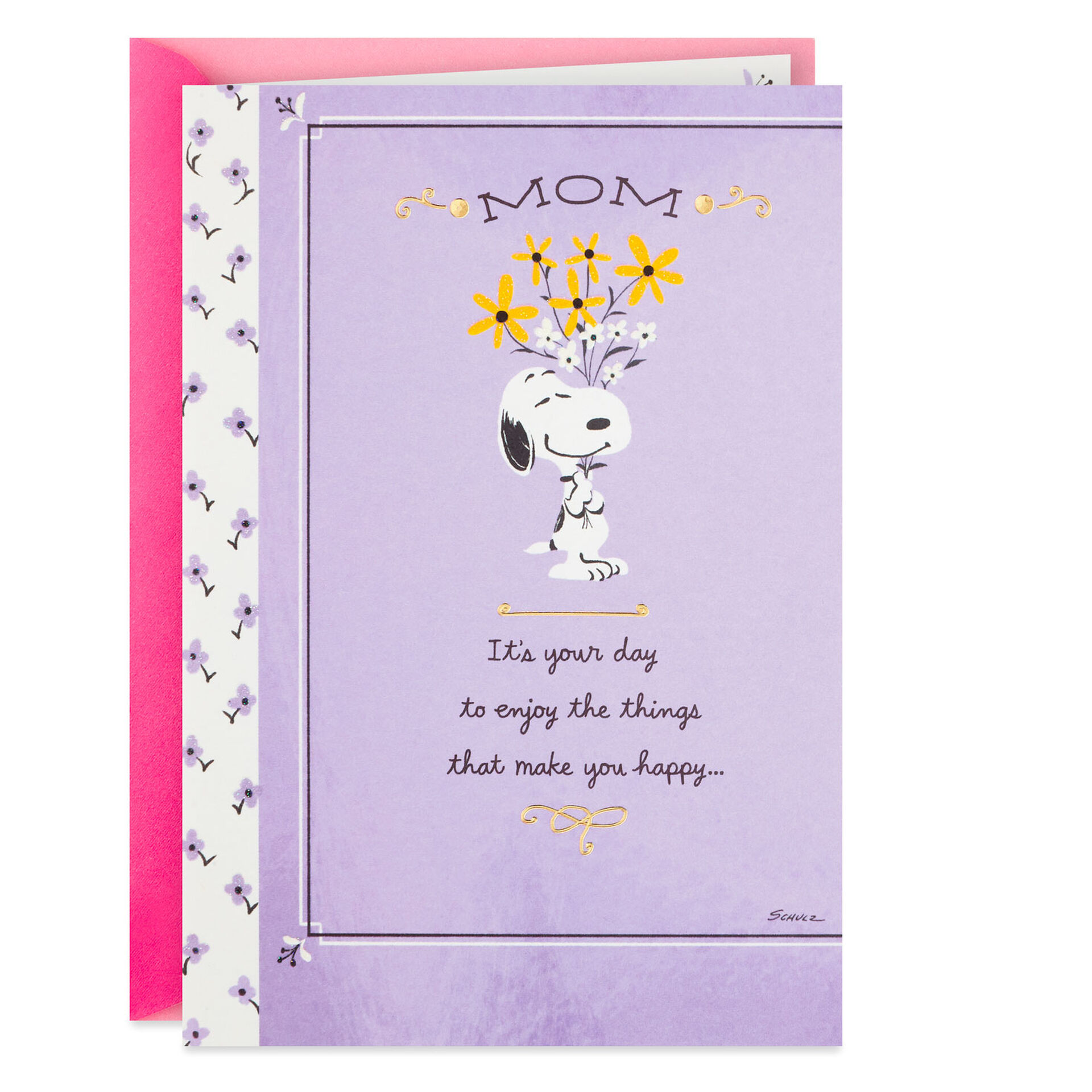 Snoopy-With-Bouquet-of-Flowers-Birthday-Card-for-Mom_459FBD9313_01