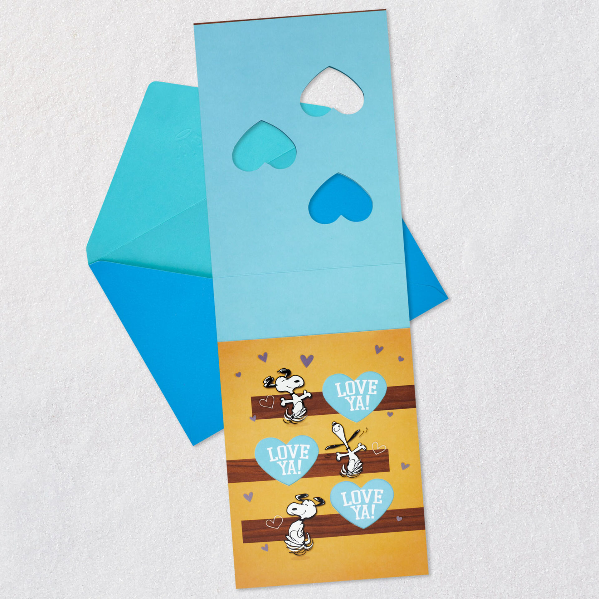 Snoopy-With-DieCut-Hearts-Birthday-Card-for-Son_559MAN3968_03