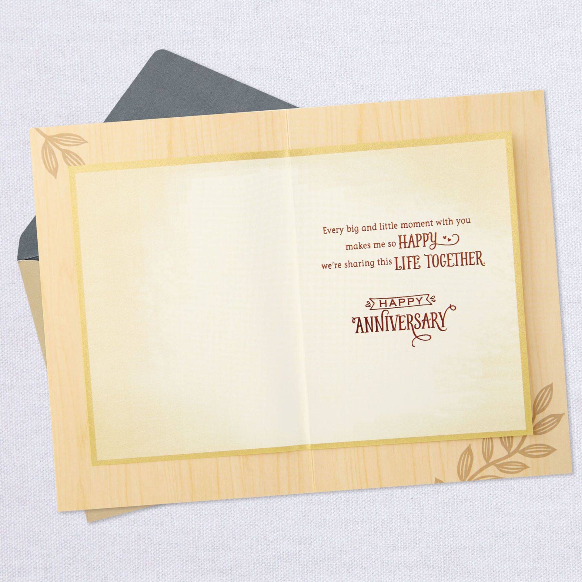 This-Is-Us-Lettering-on-Banner-Anniversary-Card_699AVY2877_03
