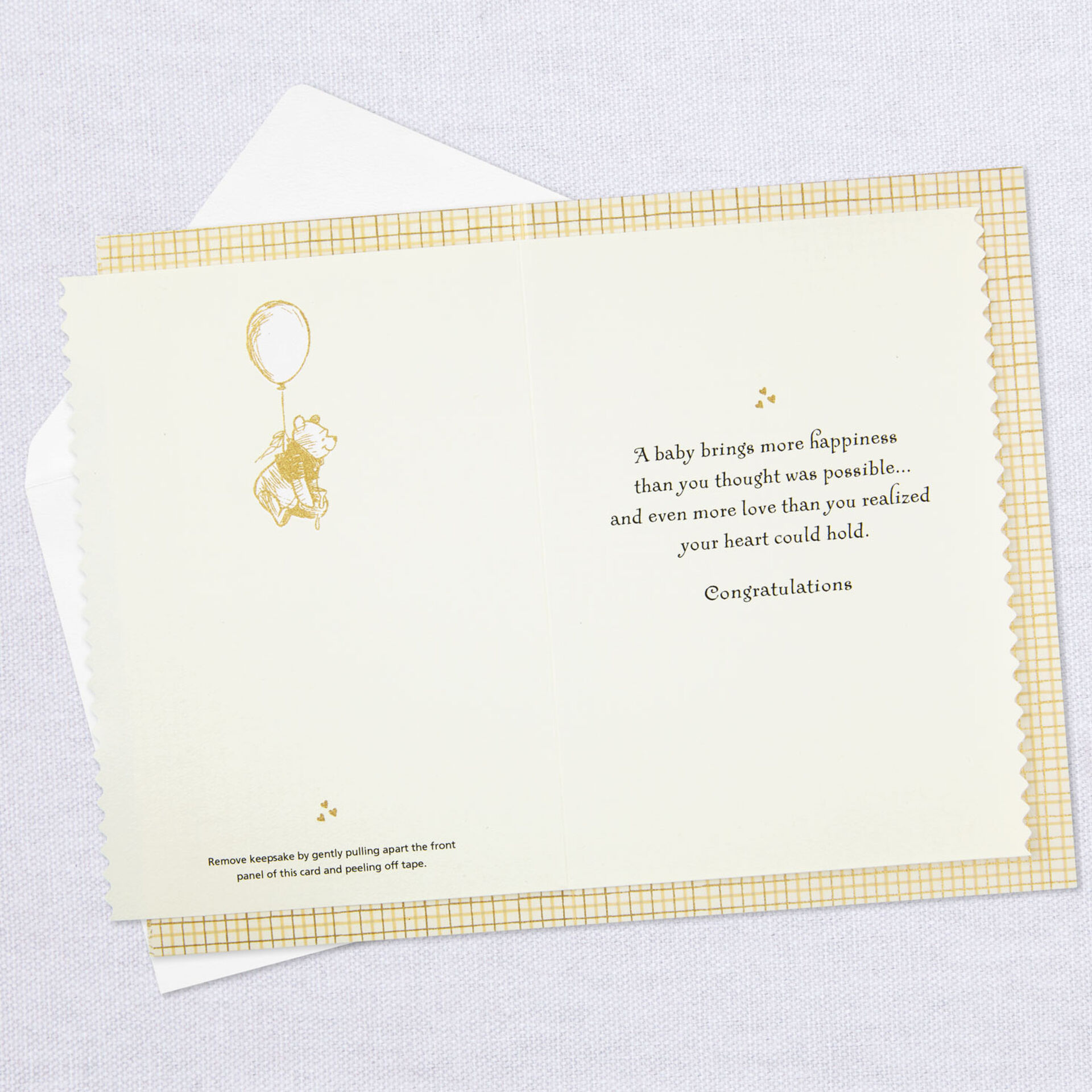 Winnie-the-Pooh-New-Baby-Card-With-Heart-Decoration_859G2297_03