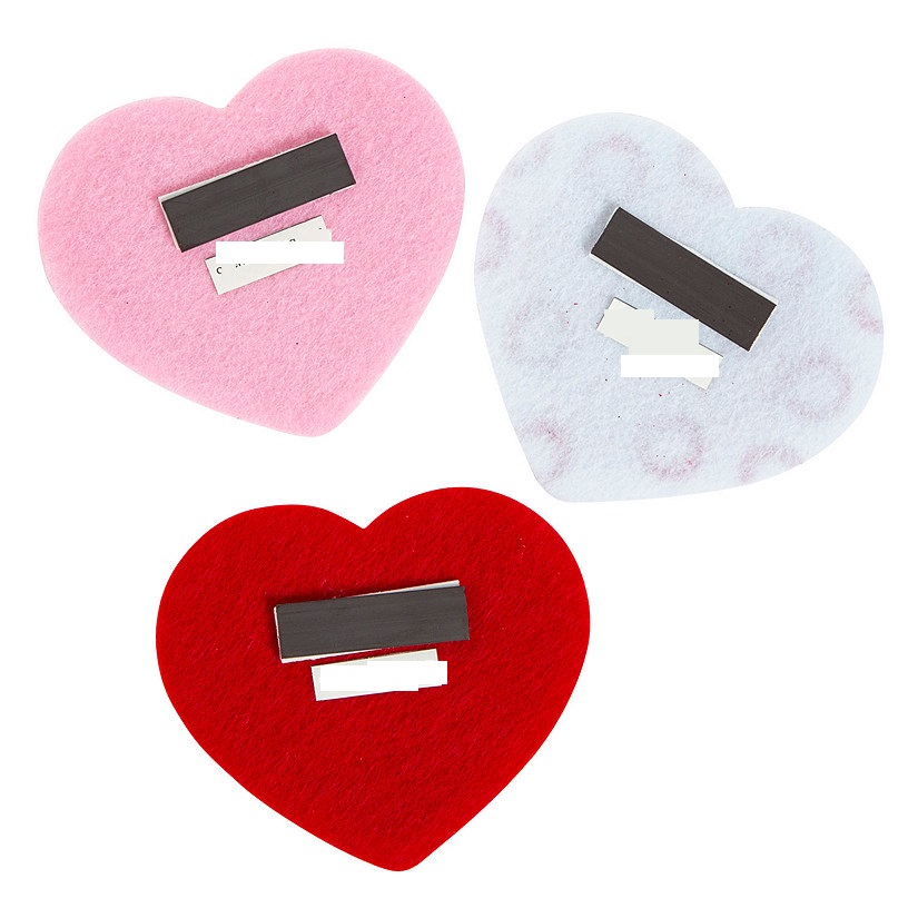 felt-valentine-s-day-heart-magnet-craft-kit-makes-12_13962607-a03
