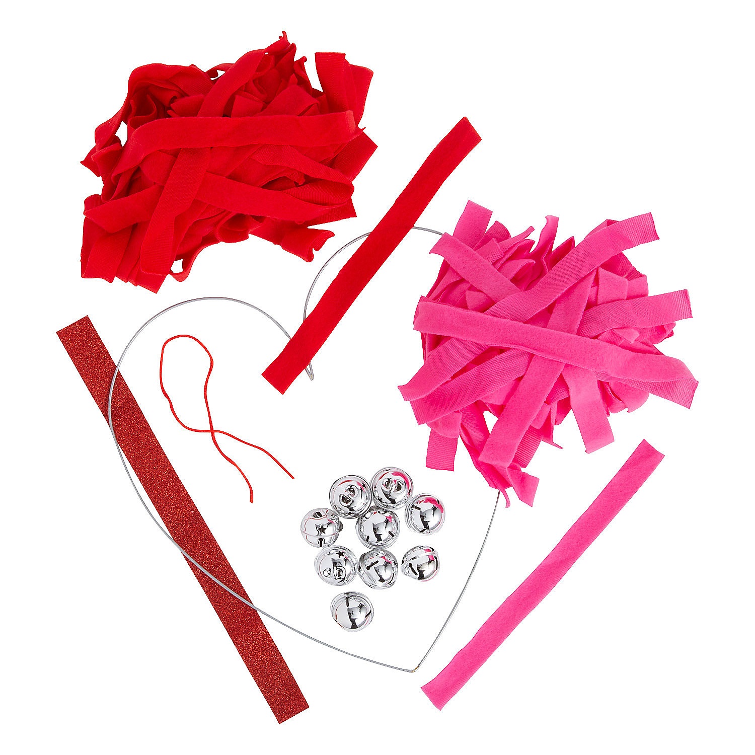 fleece-tied-valentine-heart-wreath-craft-kit-makes-3_14096982-a01