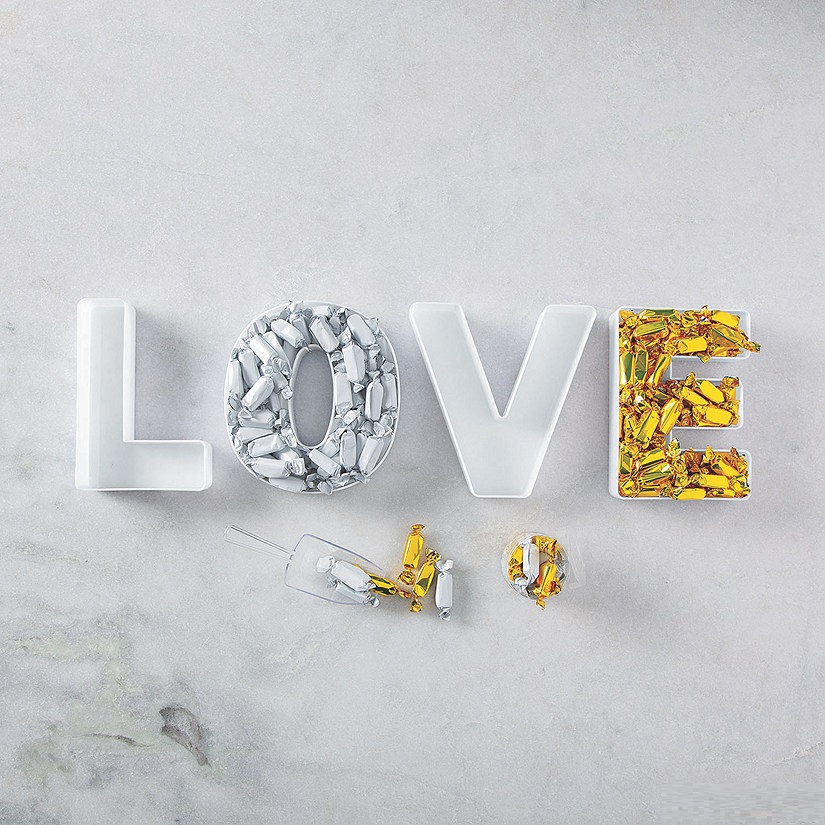 love-plastic-candy-buffet-containers-4-pc-_13759881-a03