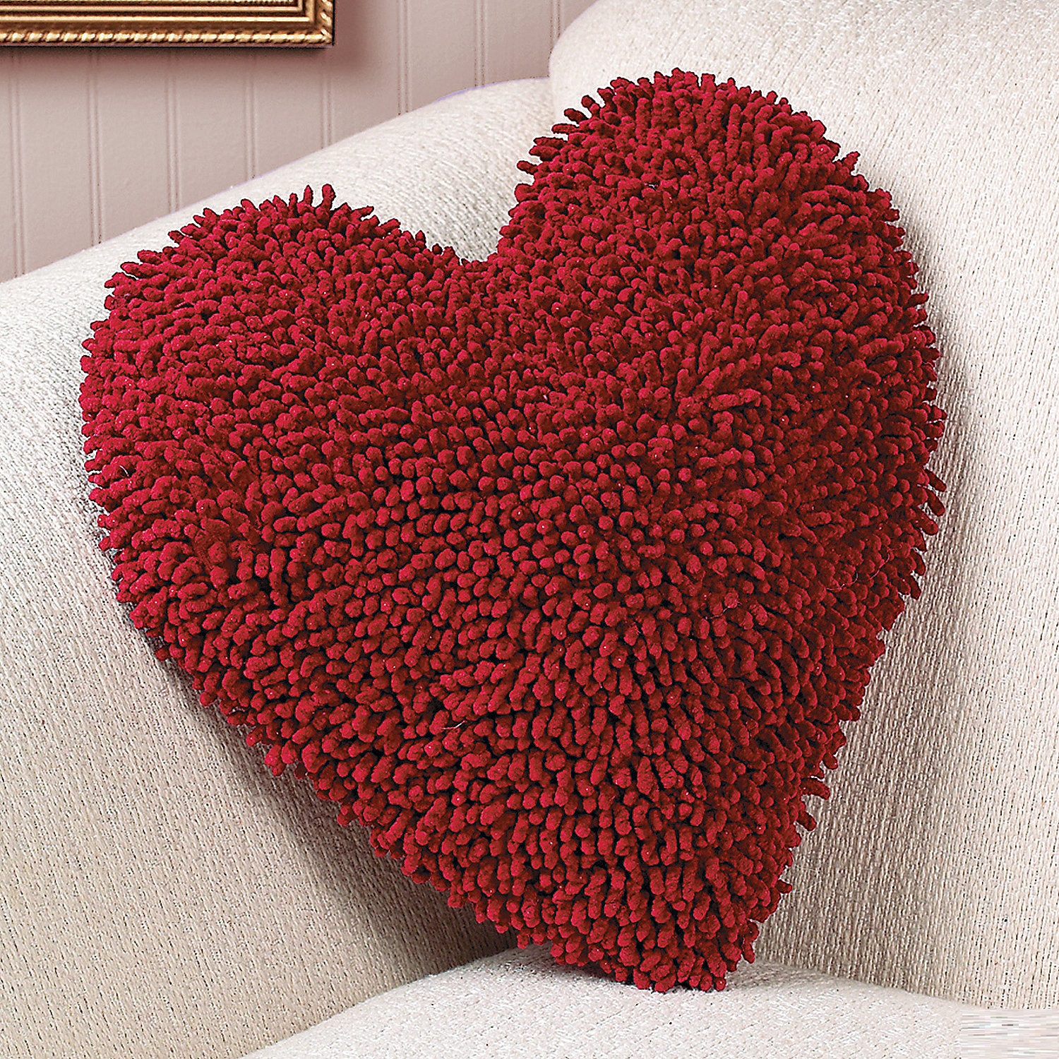 red-heart-chenille-pillow_91_4347